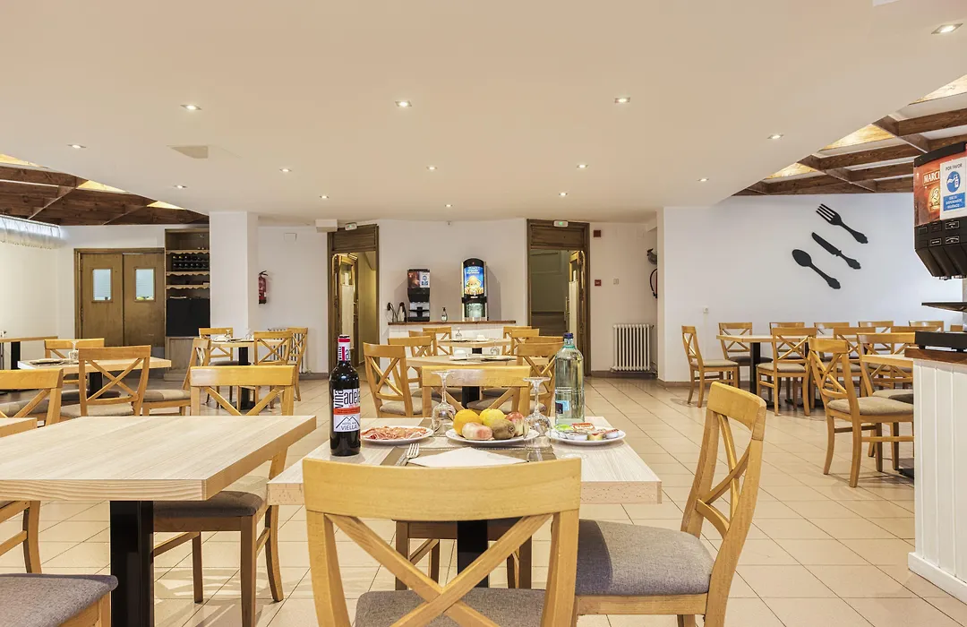 Hotel Viella-1