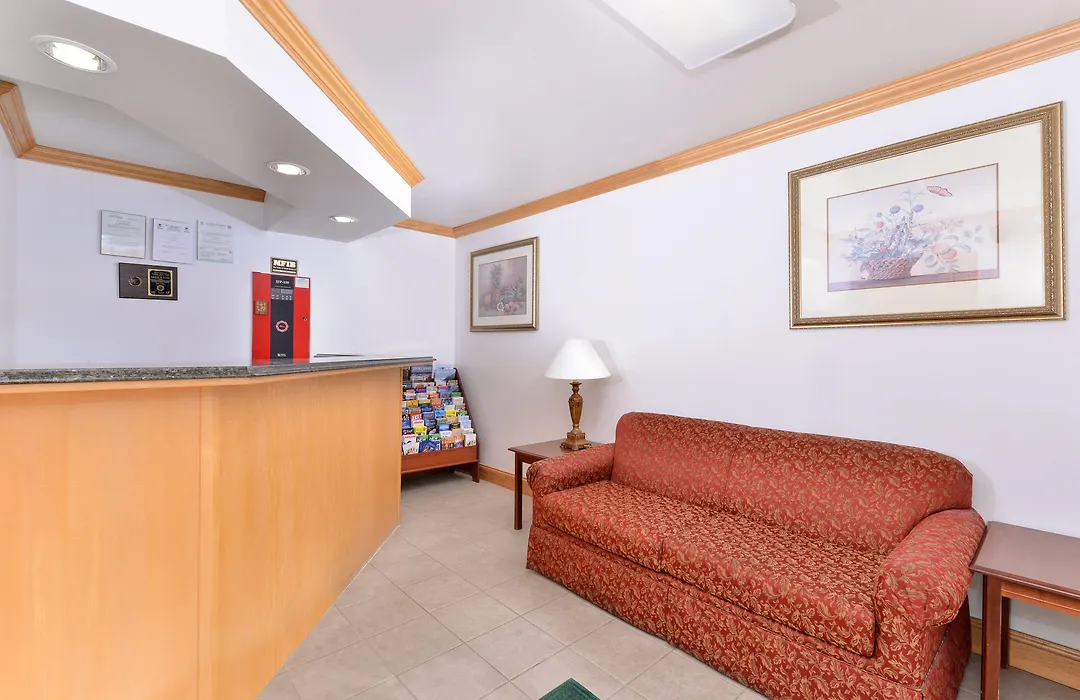Tower Inn And Suites Of Guilford / Madison-1