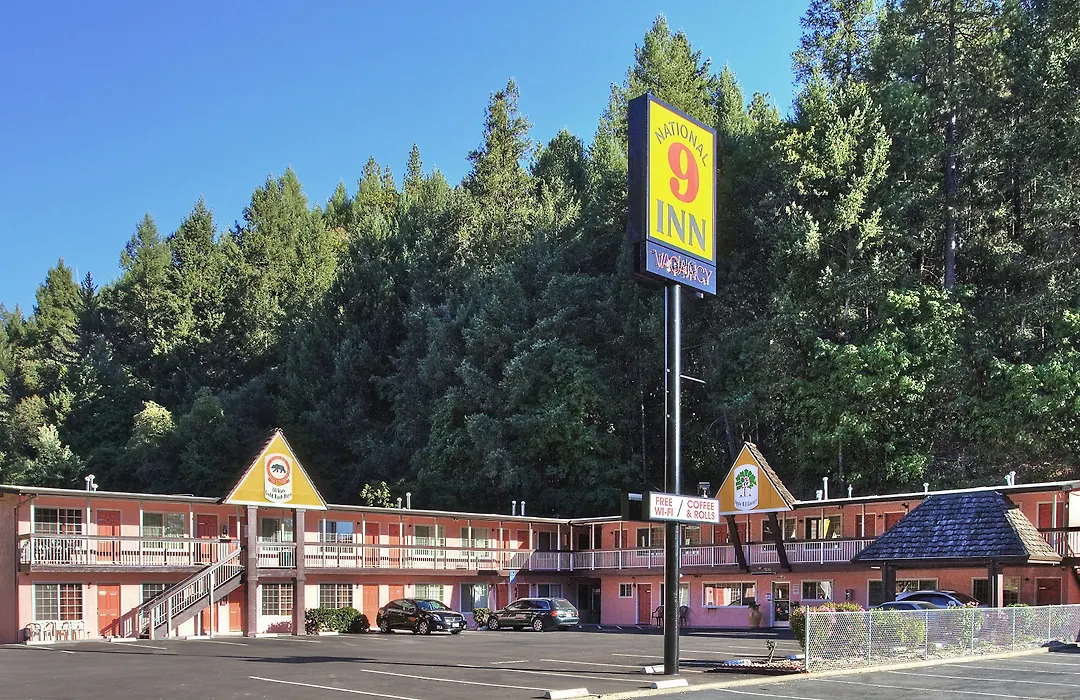 National 9 Inn - Placerville-1