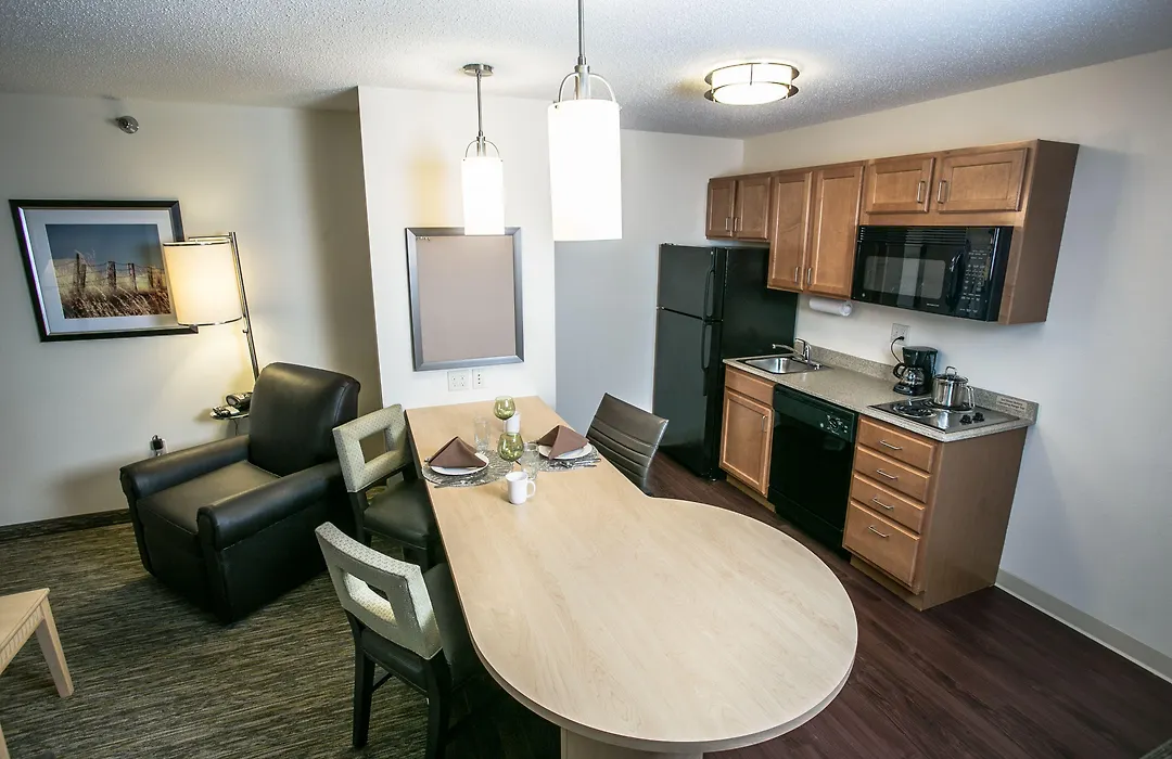 Candlewood Suites Fargo-North Dakota State University By Ihg-1