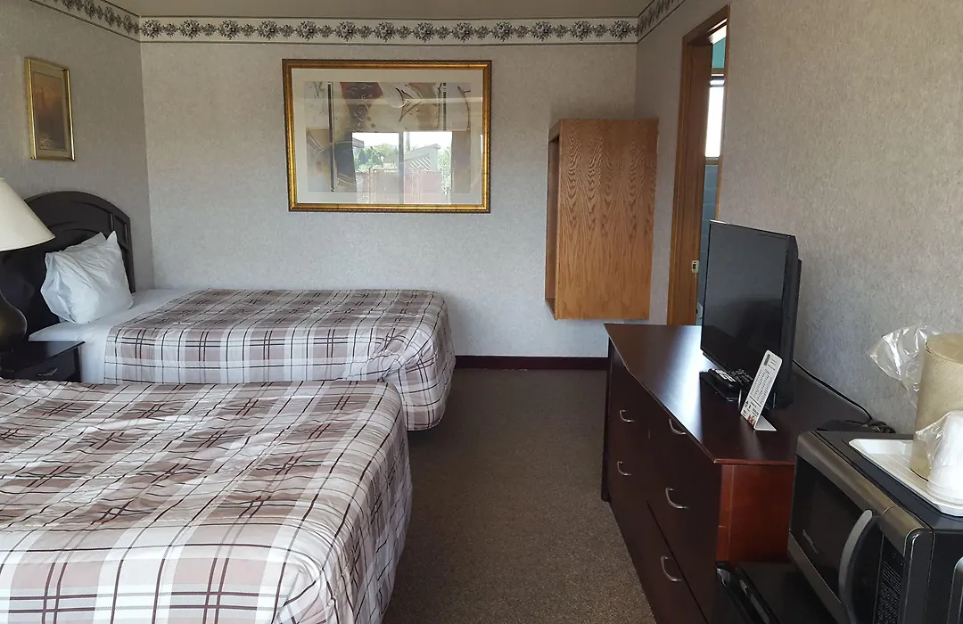 Richland Inn And Suites-1
