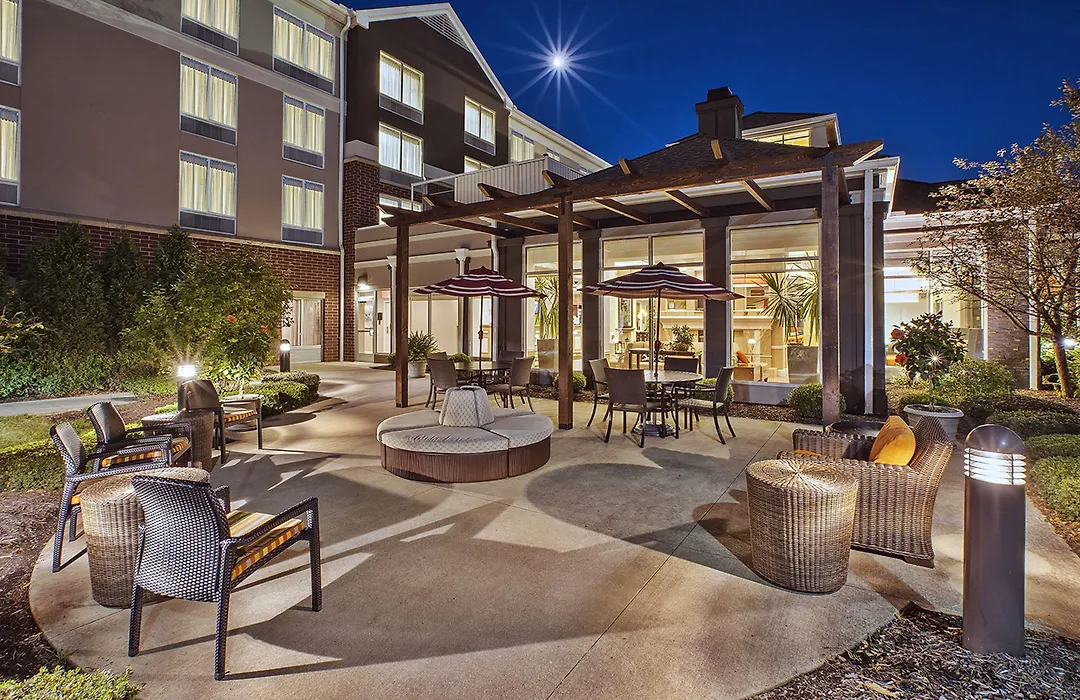 Hilton Garden Inn Akron-Canton Airport-1