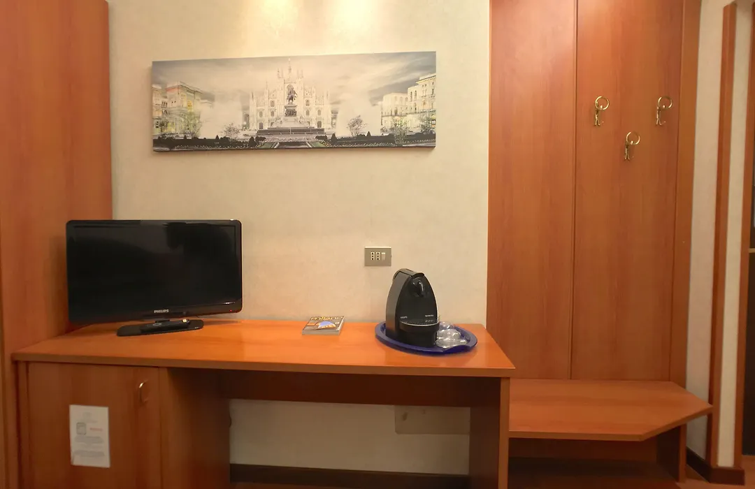 Hotel Mec-1