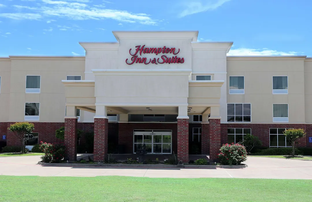 Hampton Inn And Suites Stephenville-1