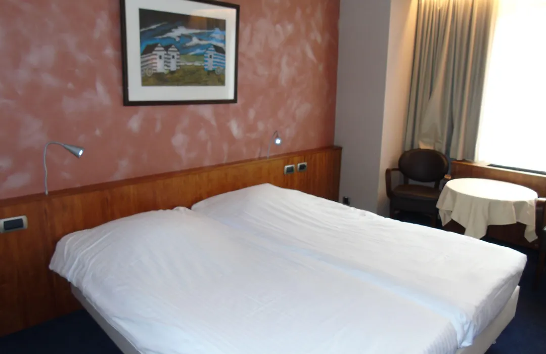 Hotel Pacific-1