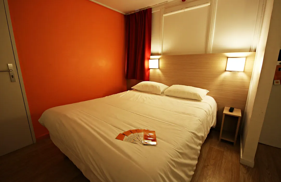 Premiere Classe Reims Sud - Bezannes-1