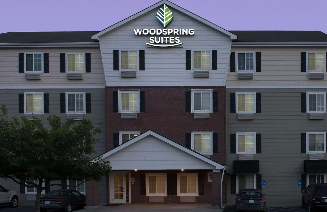 Woodspring Suites Kansas City Liberty-1