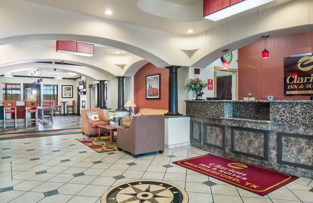 Clarion Inn & Suites Weatherford South-1