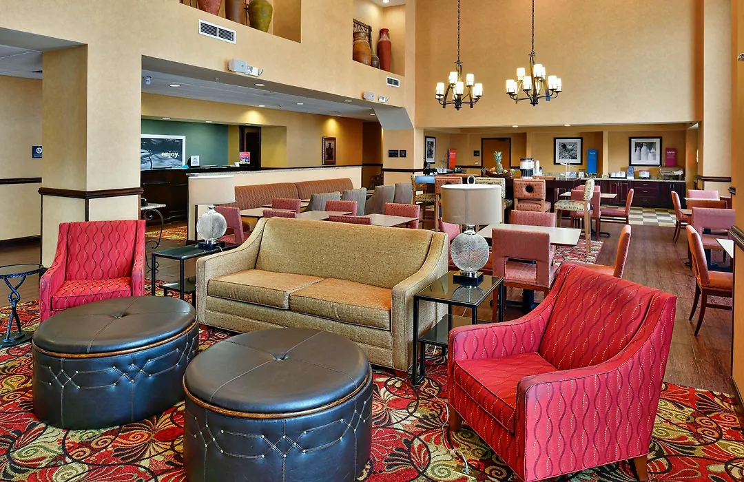 Hampton Inn & Suites Fredericksburg-1