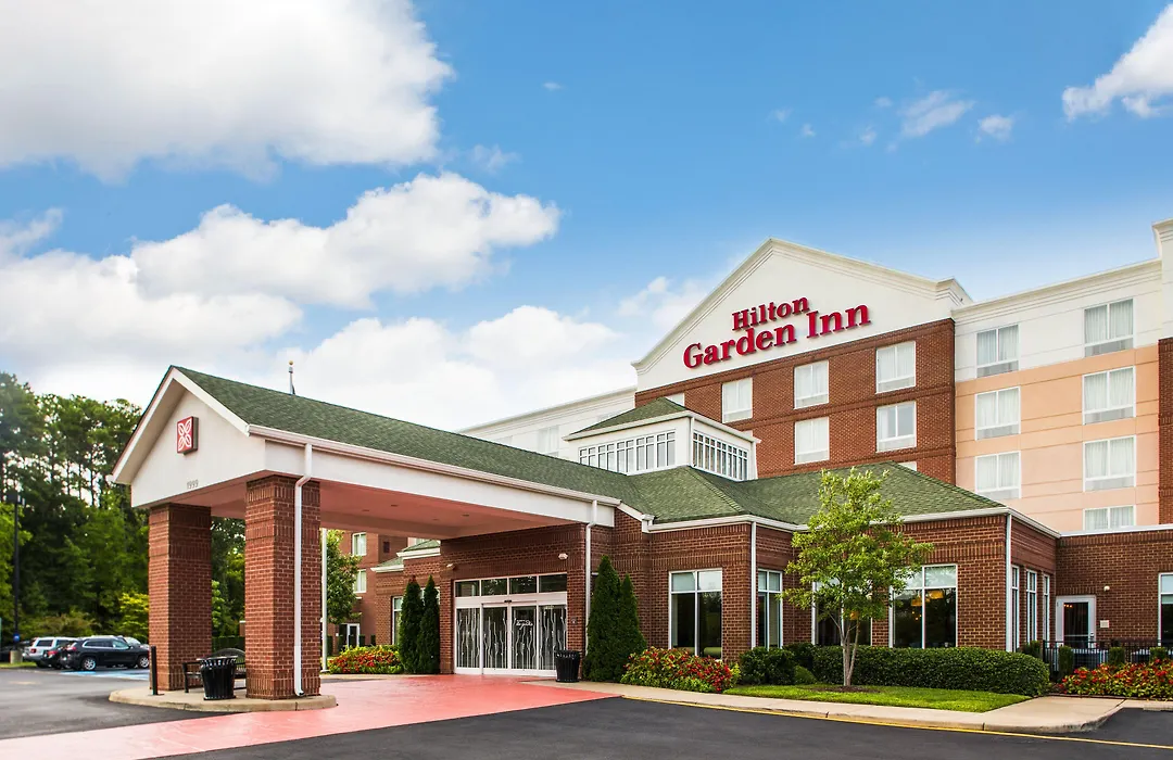 Hilton Garden Inn Hampton Coliseum Central-1