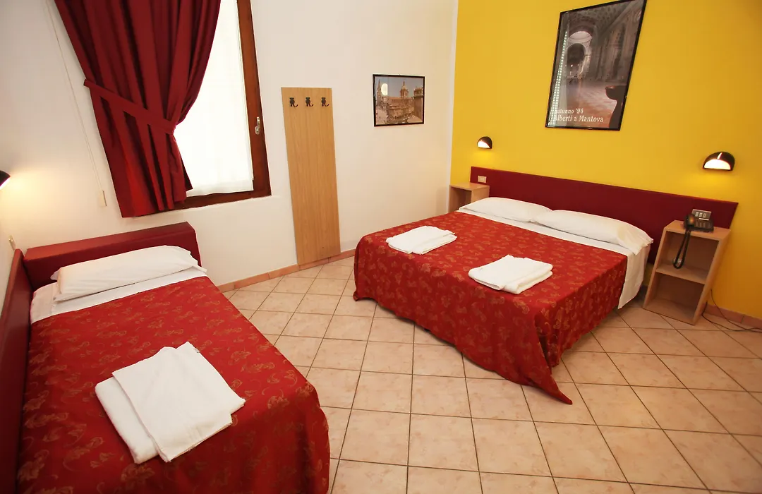 Hotel Mantegna Stazione-1