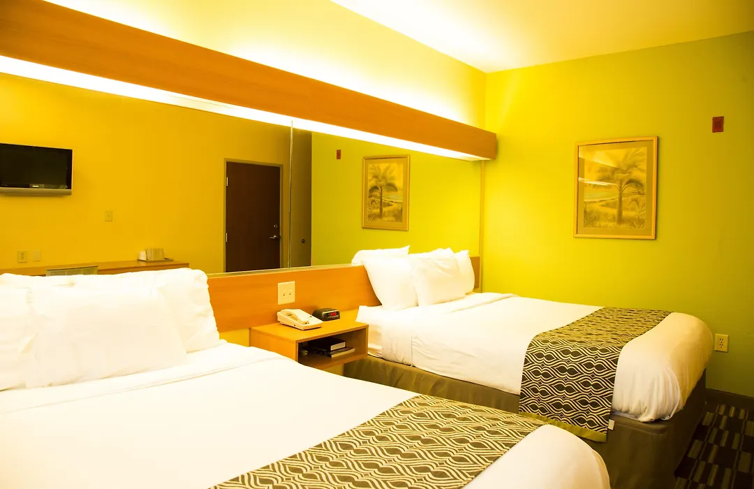 Microtel Inn & Suites By Wyndham Panama City-1