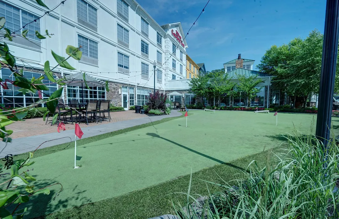 Hilton Garden Inn Hamilton-1