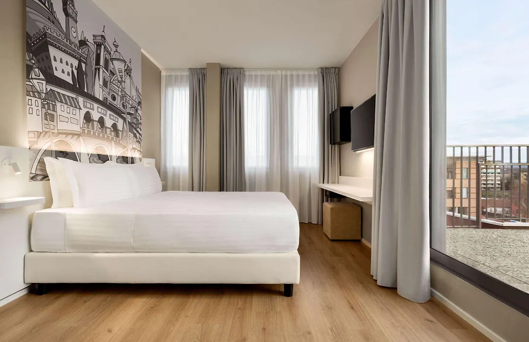 Wyndham Garden Florence-1