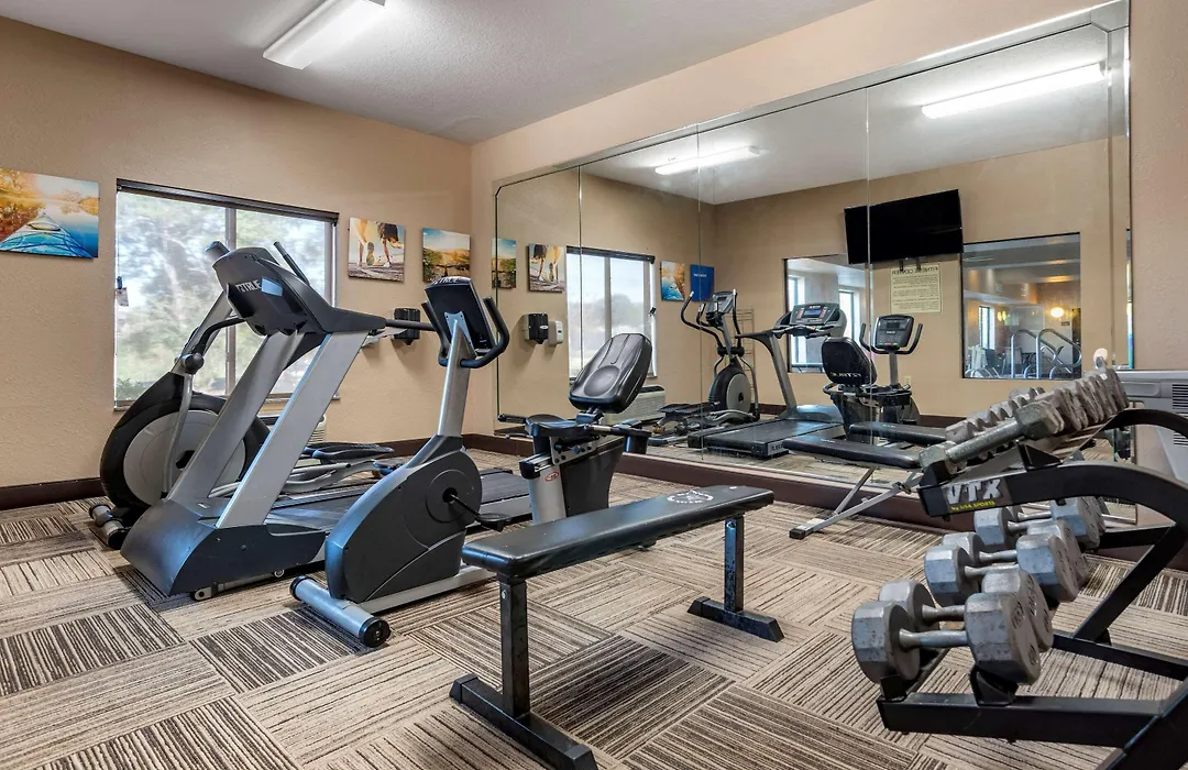 Comfort Inn & Suites Clinton - Jackson West-1