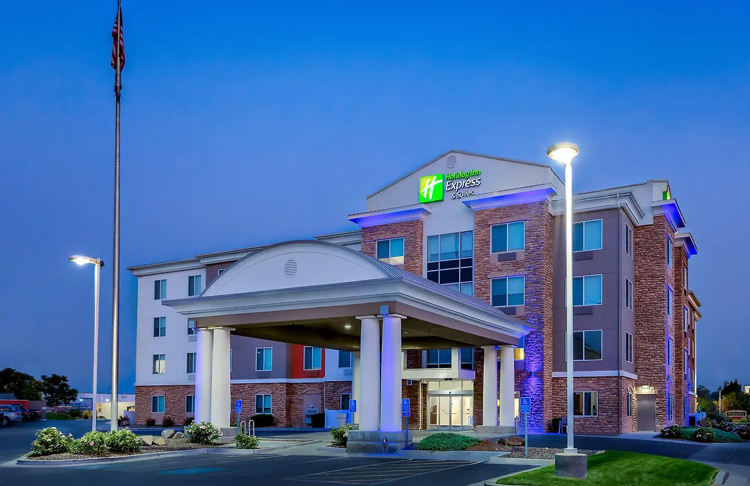 Holiday Inn Express Hotel & Suites Ontario By Ihg-1