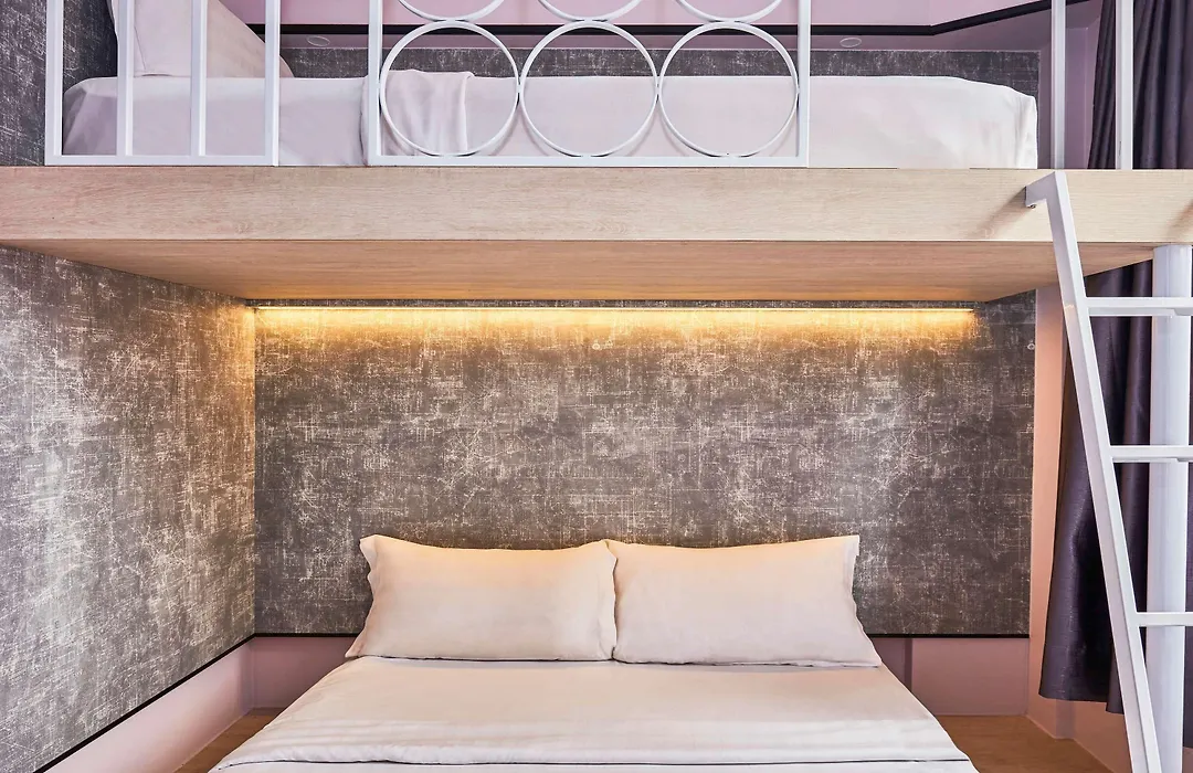 Ibis Budget Singapore Vanda-1