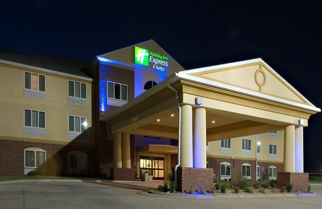Holiday Inn Express & Suites Childress By Ihg-1