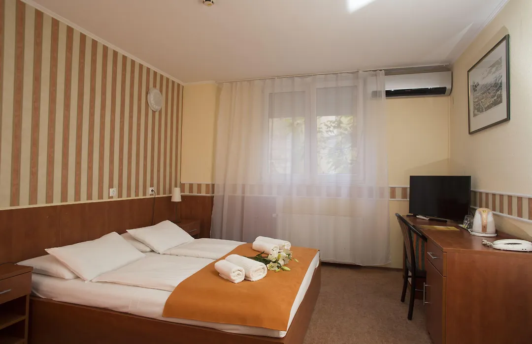 Atlantic Hotel-1