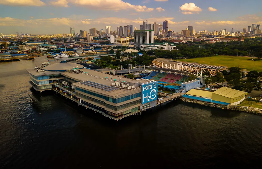 Hotel H2O-1