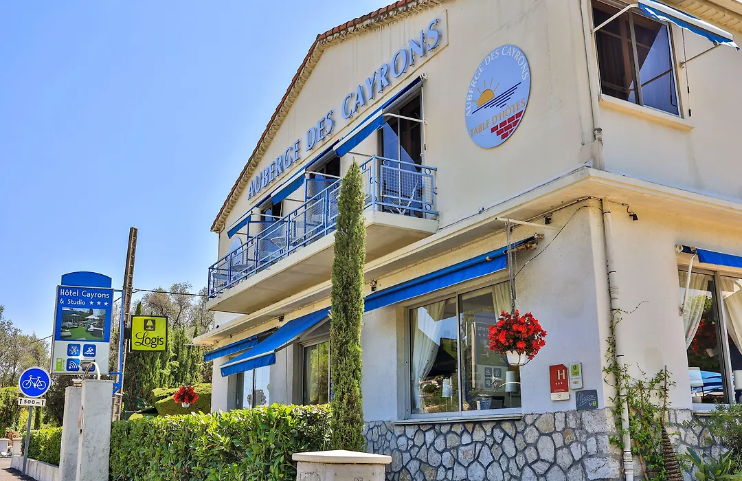 Logis Hotel des Cayrons-1