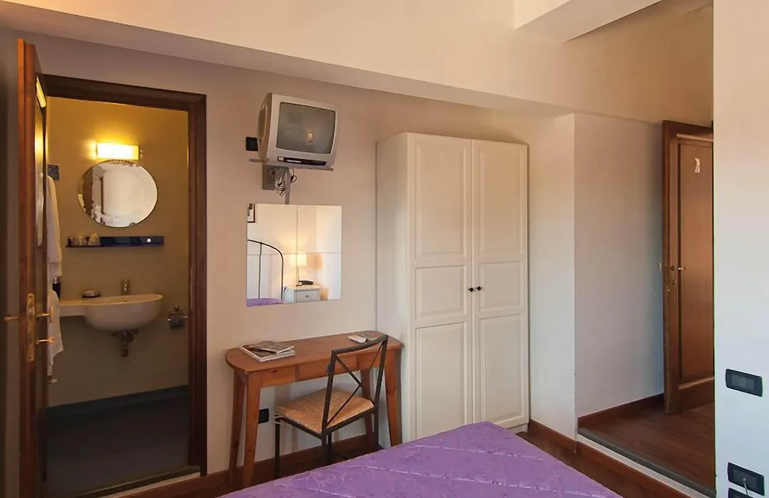 B&B Arco Antico-1