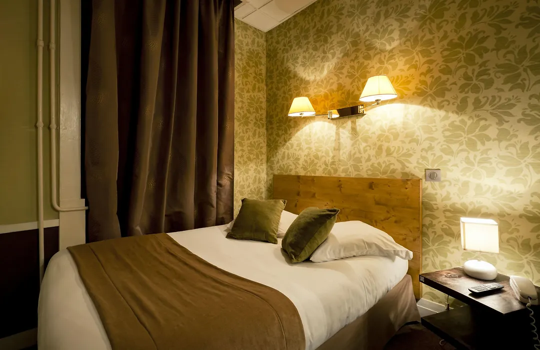 Hotel Du Dauphin-1