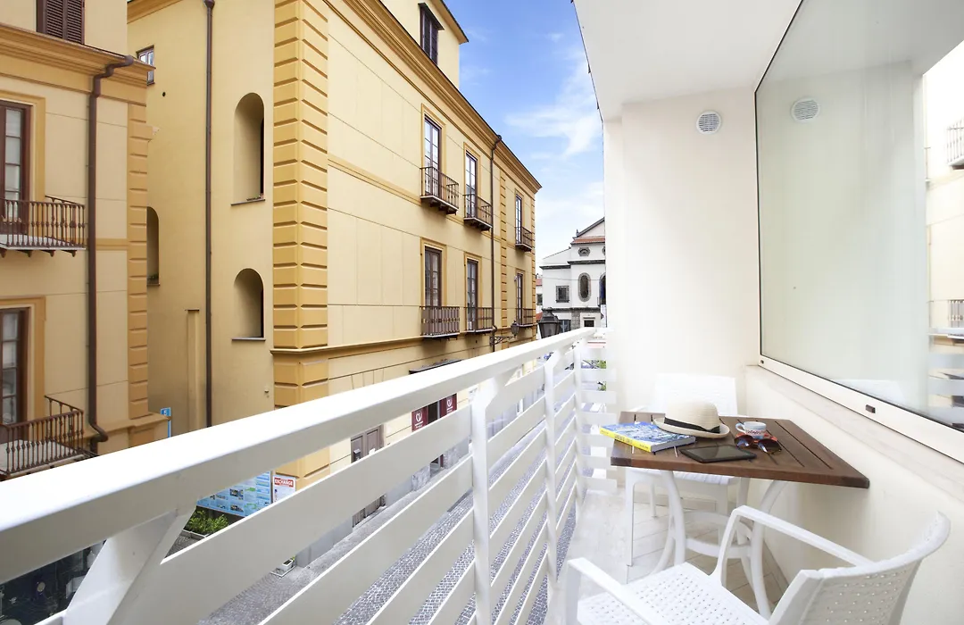 Hotel Tasso Suites&Spa-1