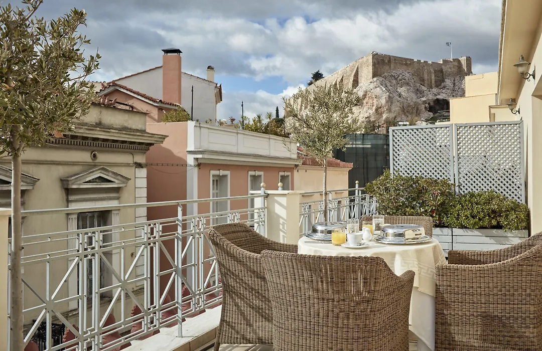 Ava Hotel And Suites-1