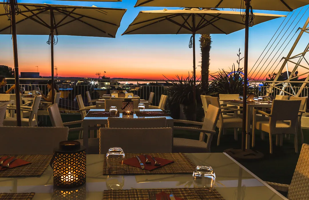 Duparc Hotel-1