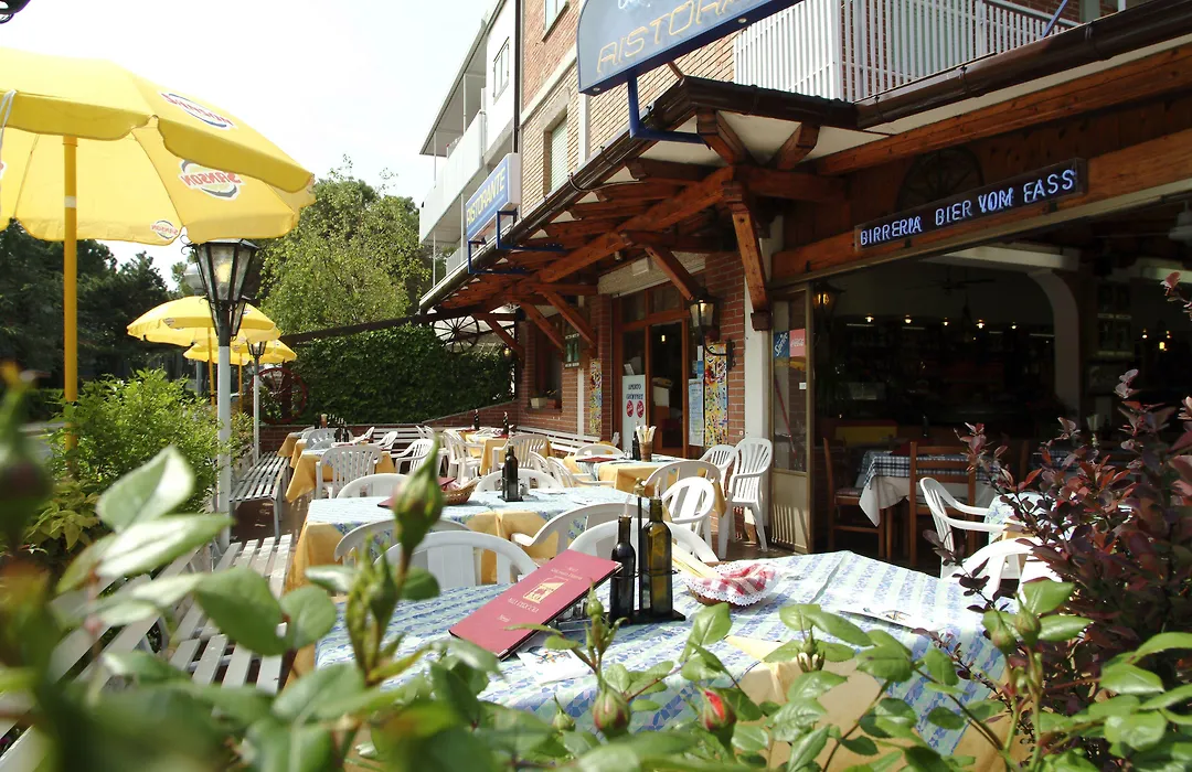 Alla Pergola-1
