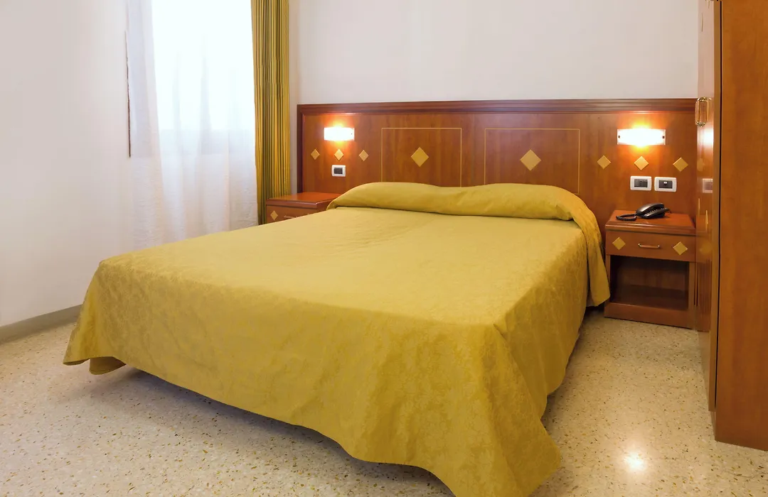 Hotel Adriatico-1