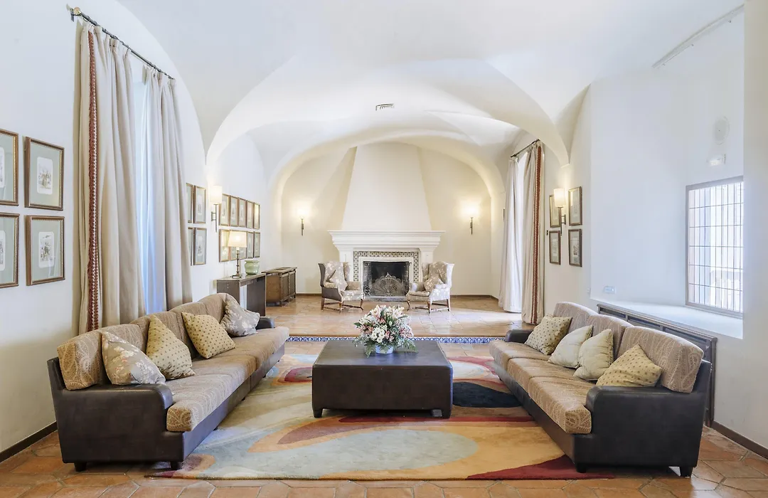 Parador De Zafra-1