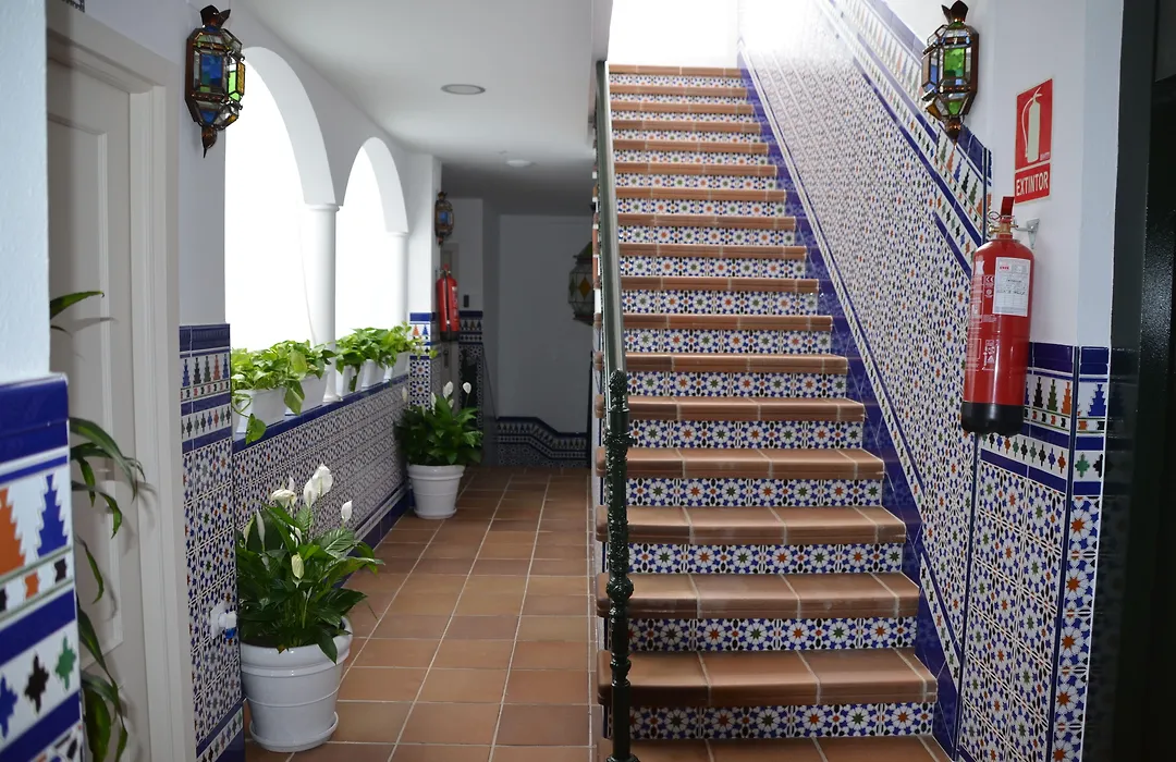 Hotel Doña Lina-1