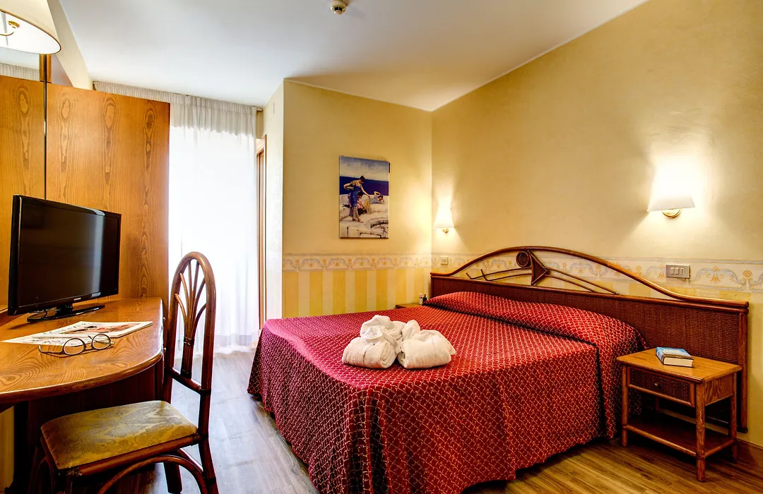 Hotel Adlon - Fronte Mare-1
