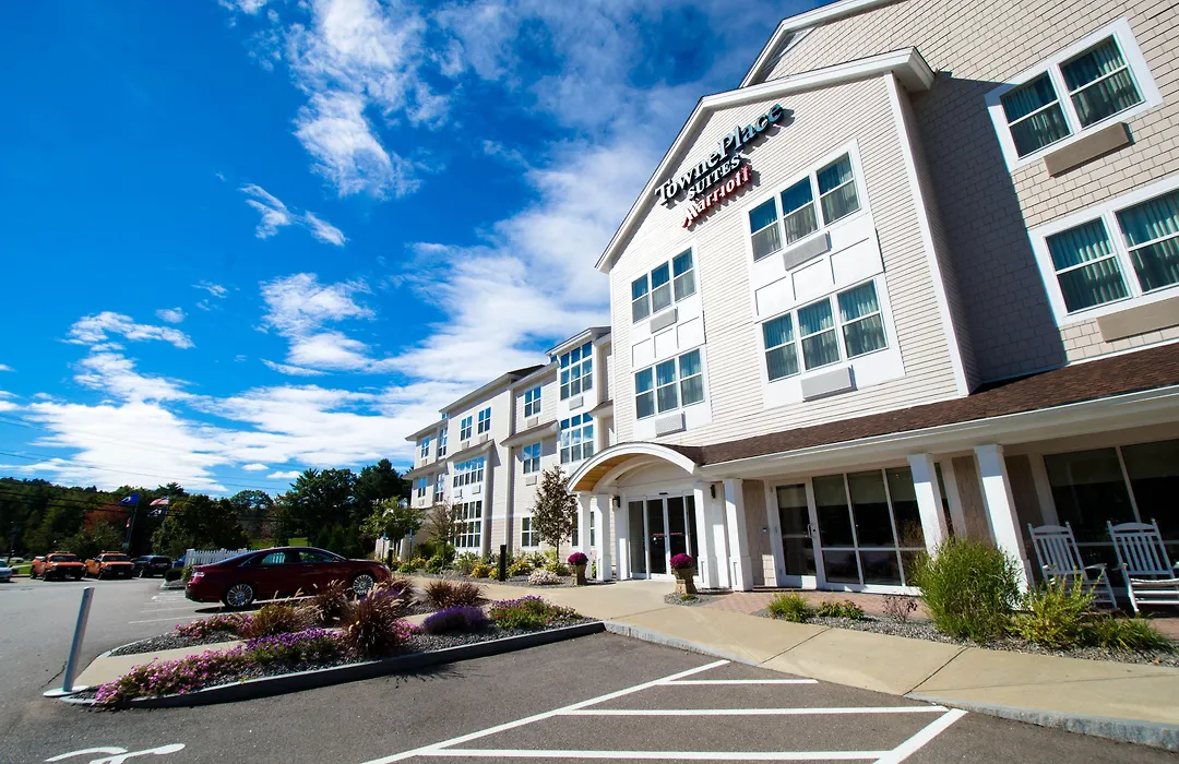 Towneplace Suites By Marriott Gilford-1