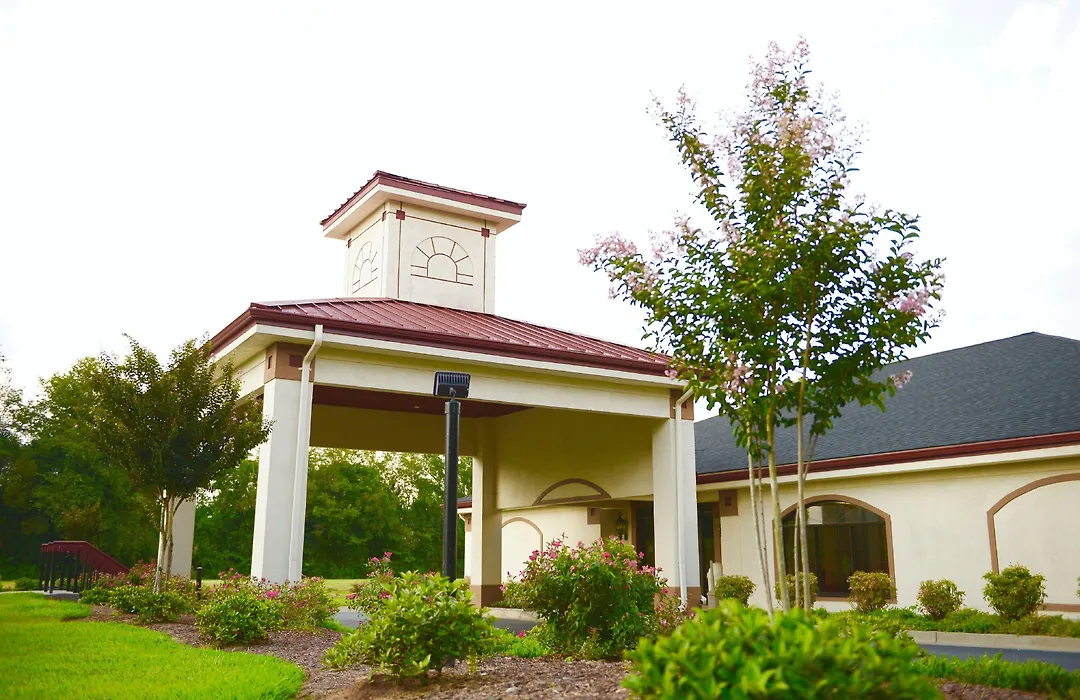 Red Roof Inn & Suites Commerce - Athens-1
