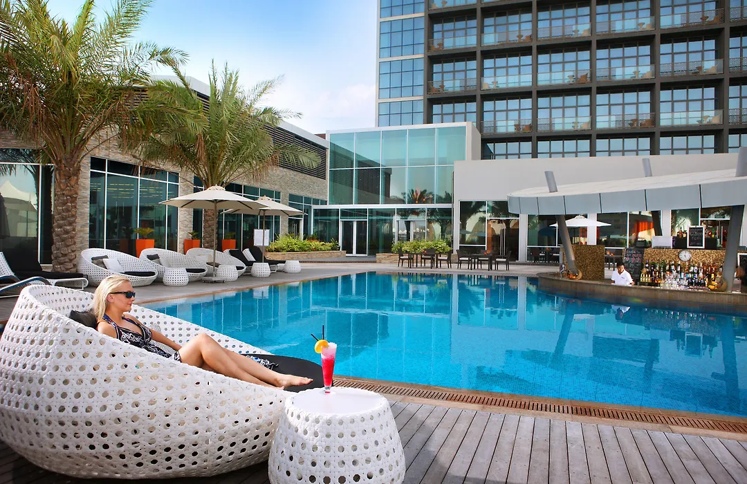 Yas Plaza Marina By Ihg-1