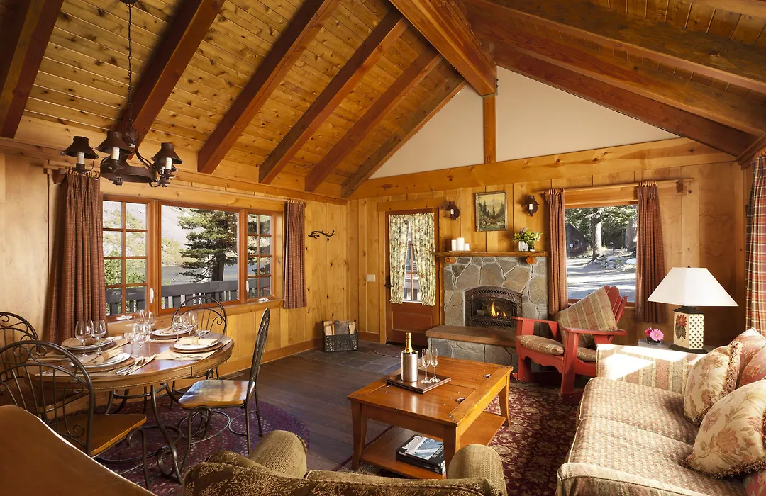 Tamarack Lodge-1