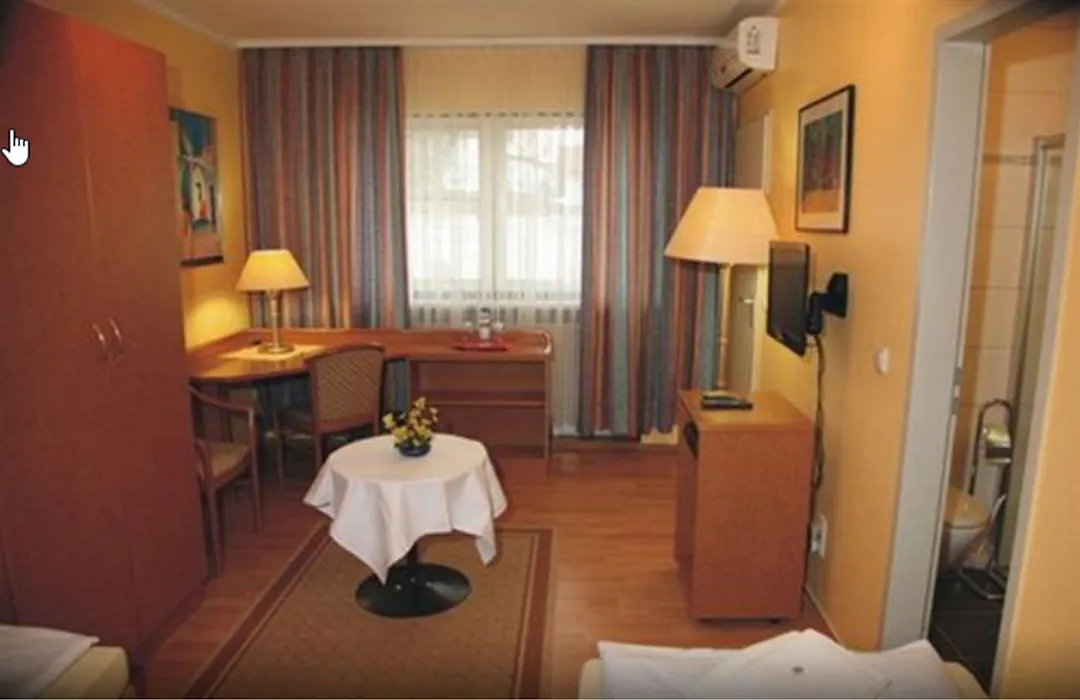 Hotel Ottersleben-1