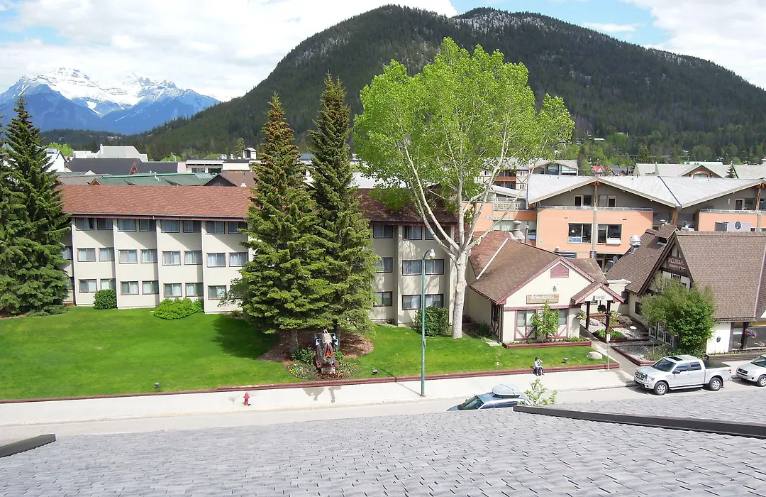 Homestead Inn Banff-1