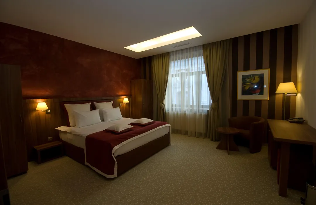 Hotel Gott-1