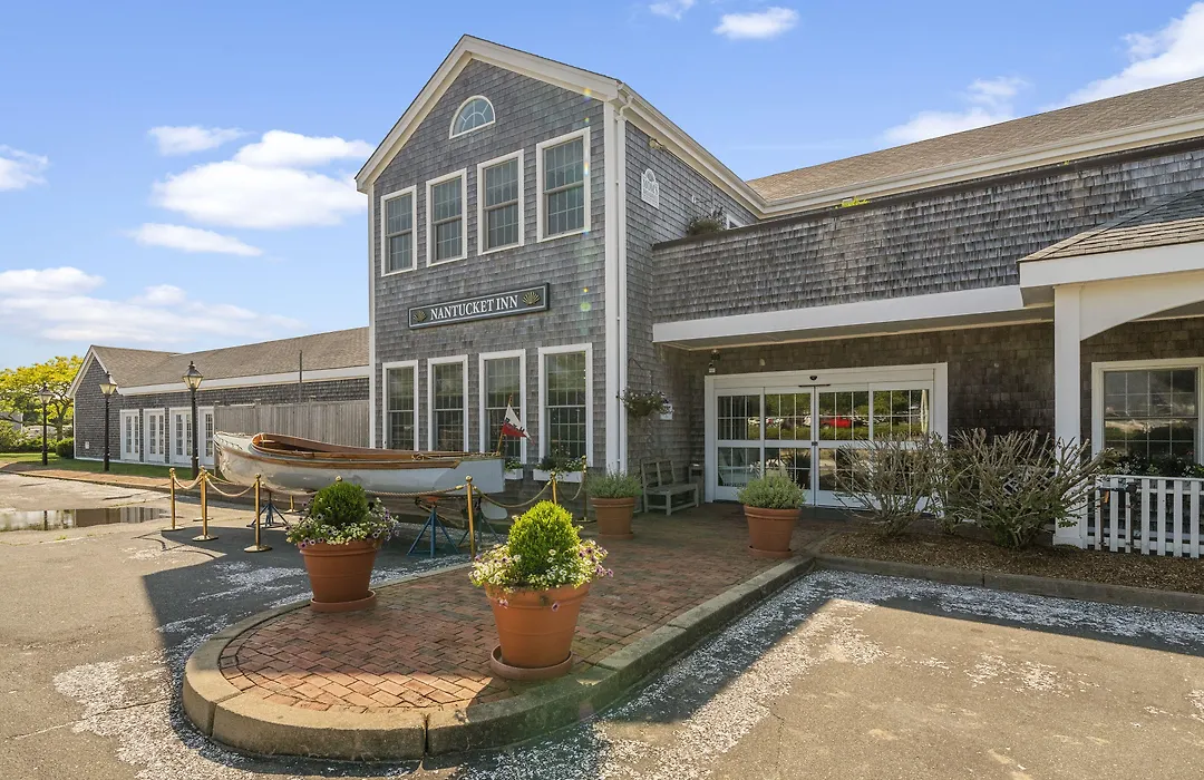 Nantucket Inn-1