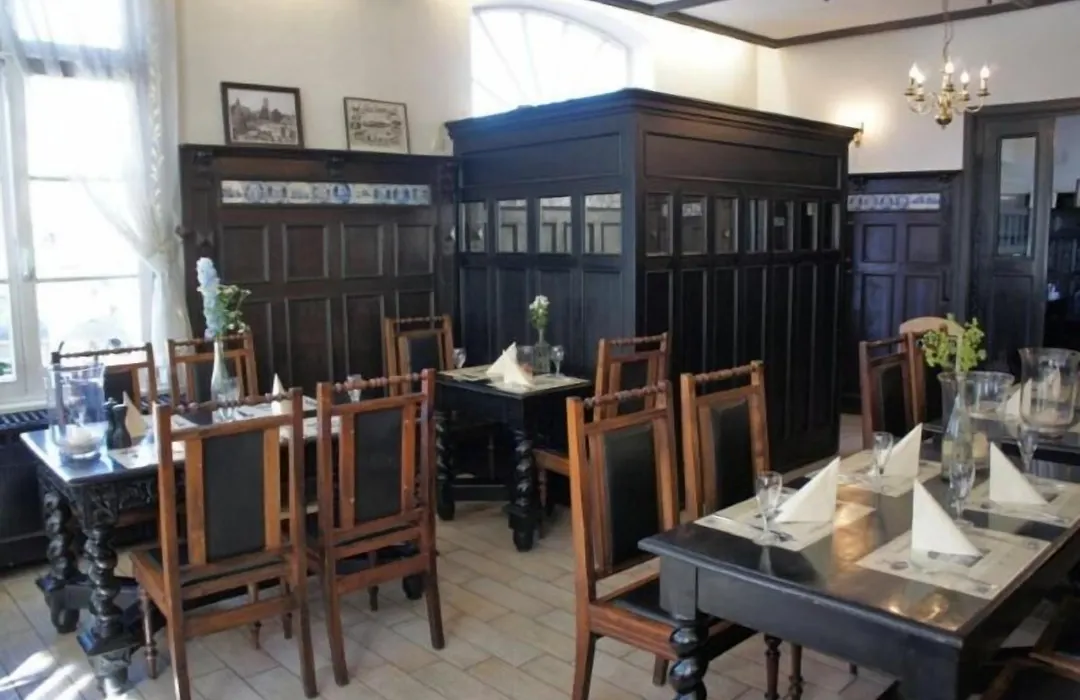 Hotel Reuterhaus Wismar-1