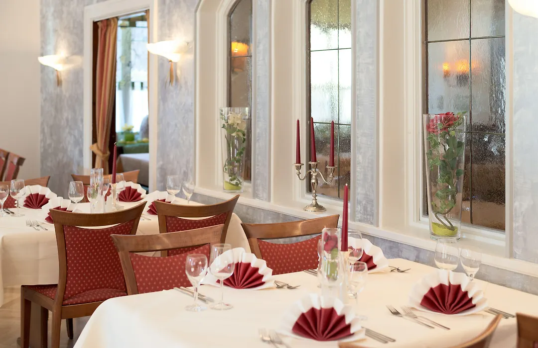 Hotel Weisses Ross-1
