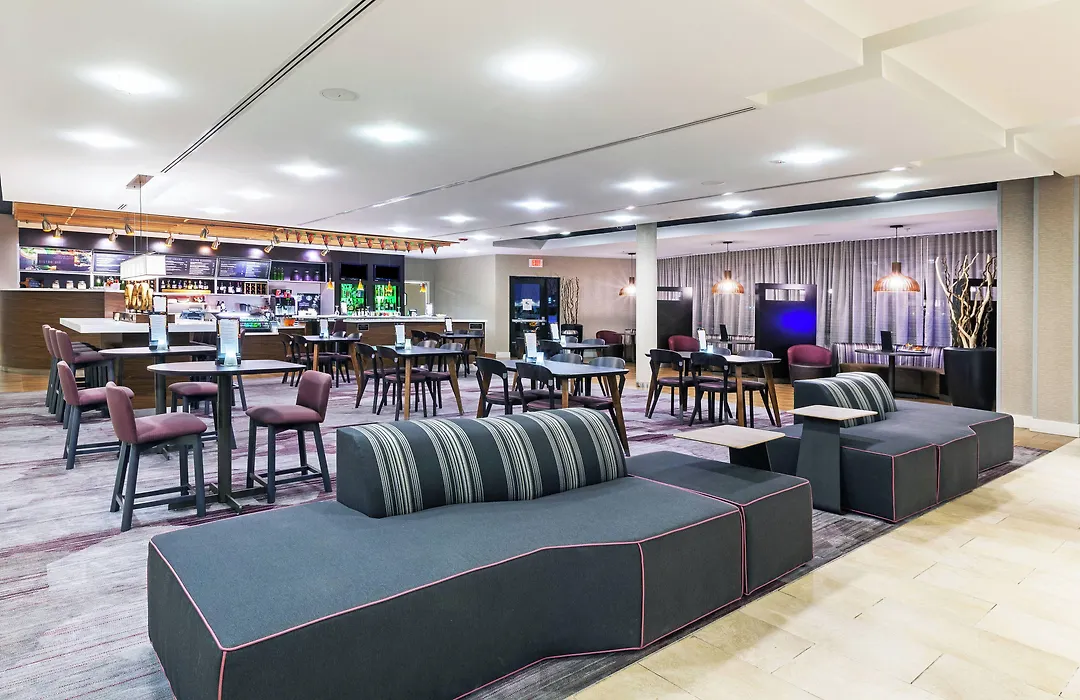 Courtyard By Marriott Tulsa Woodland Hills-1