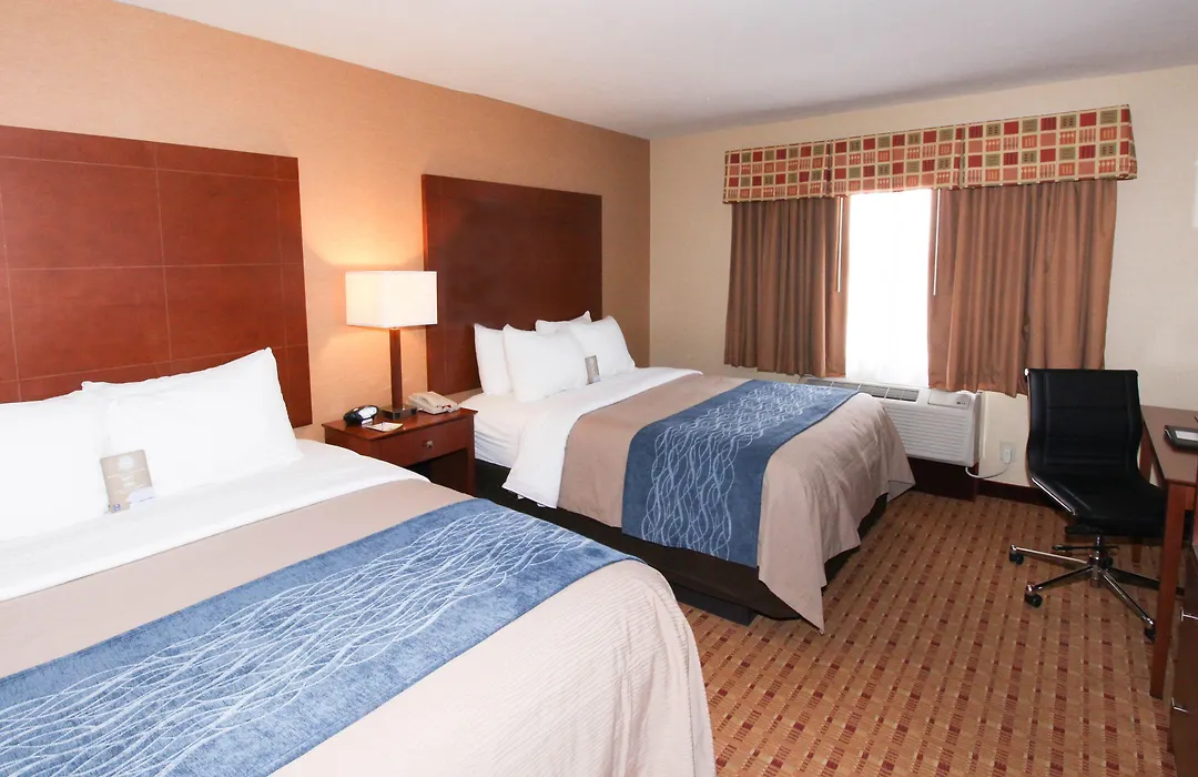 Comfort Inn & Suites Franklin East-1