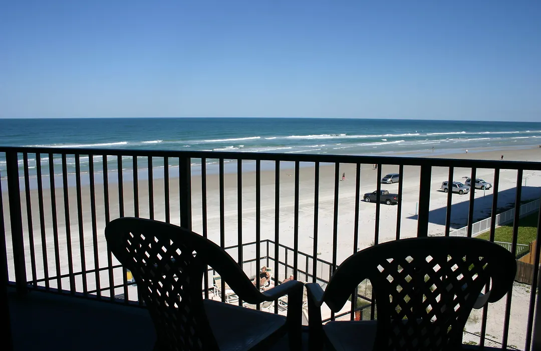Ocean Trillium Suites-1