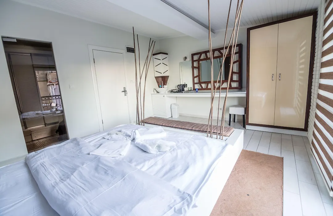 Element Suites-1