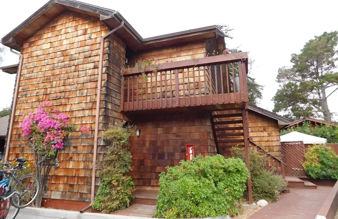 Pacific Gardens Inn-1